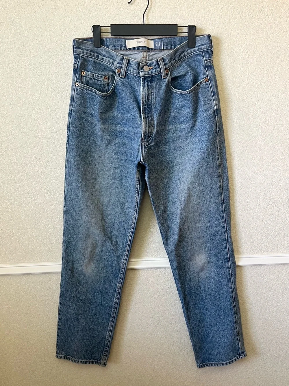 GAP Relaxed Fit Vintage 90s USA Made Classic Denim Jeans 32X32 Faded Distressed